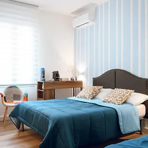Bed and breakfast Deluxe Front Sea, Domus Lumeras, Alguer